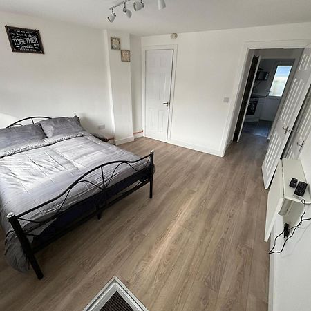 Modern & Cozy Gem - 10Min To City Center - Parking York Eksteriør bilde