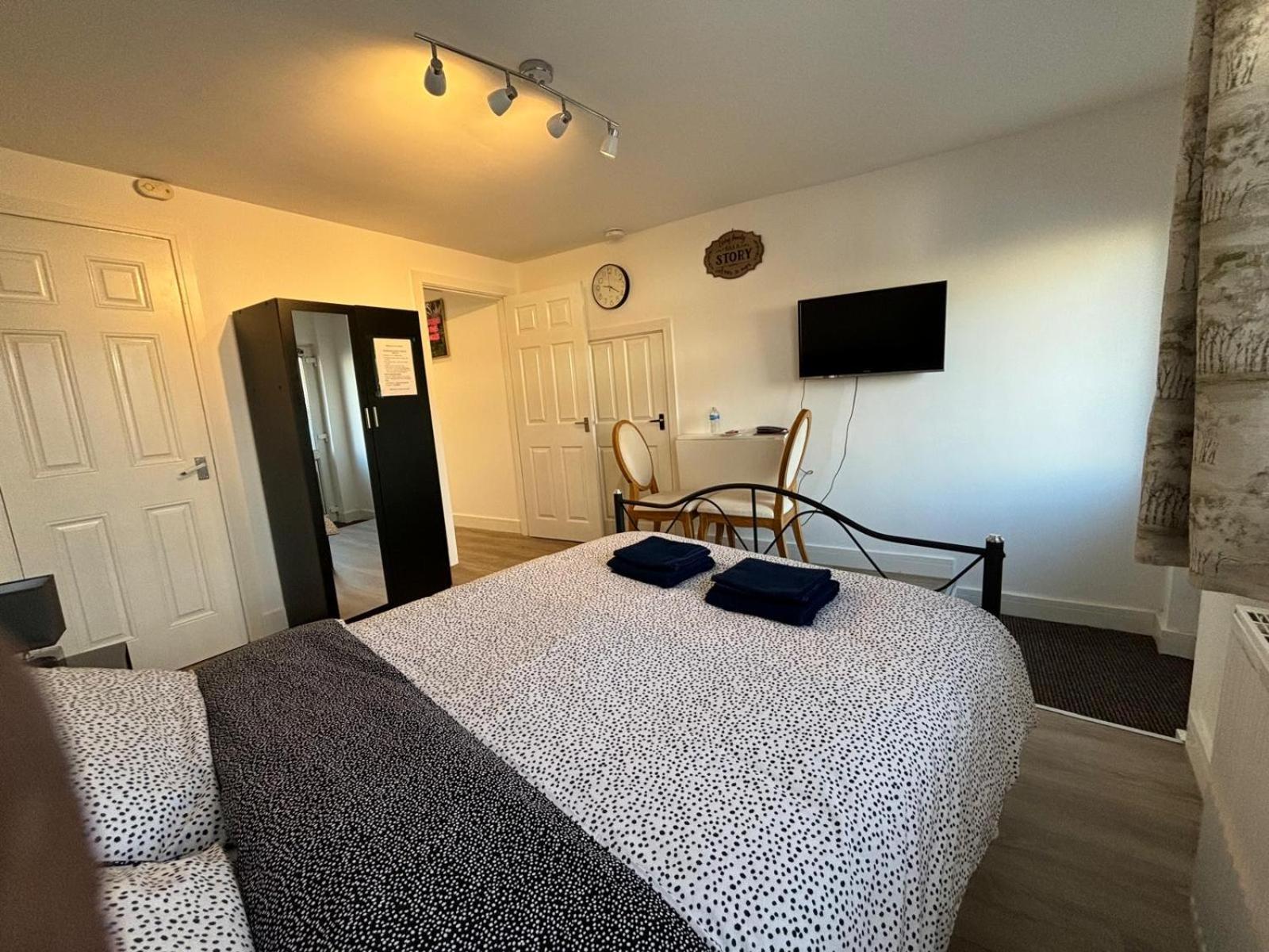 Modern & Cozy Gem - 10Min To City Center - Parking York Eksteriør bilde