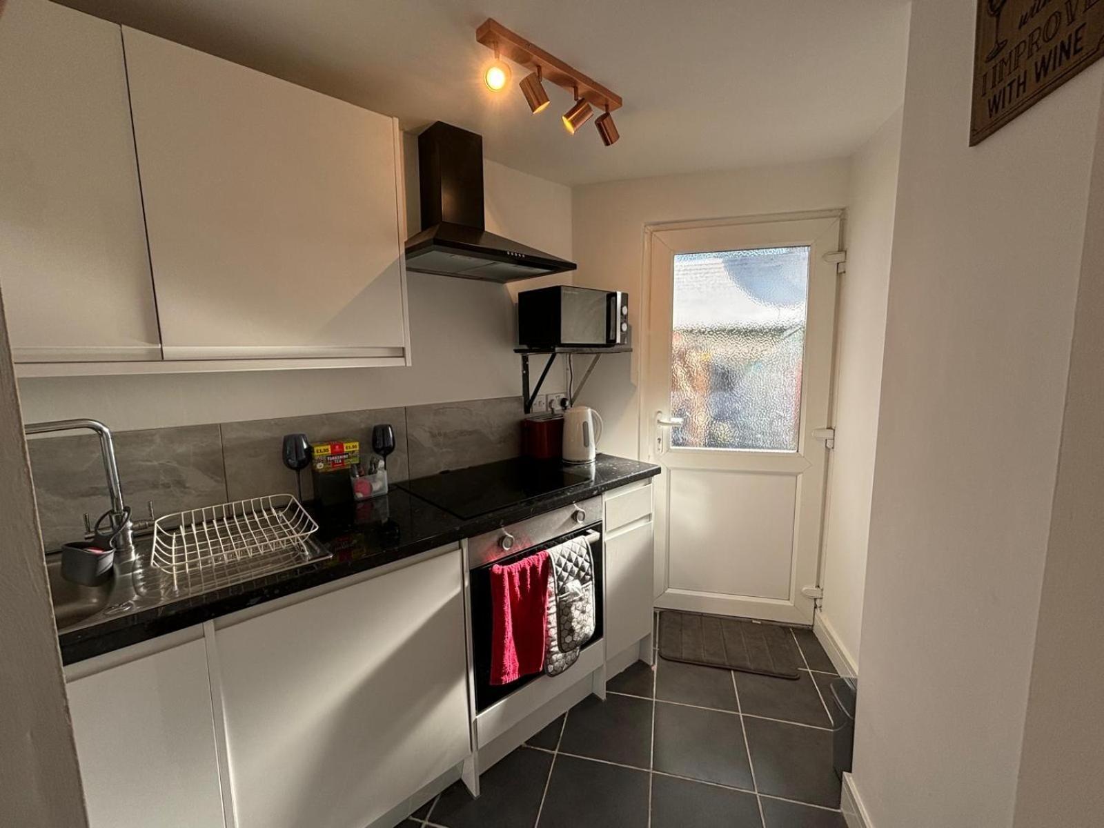 Modern & Cozy Gem - 10Min To City Center - Parking York Eksteriør bilde